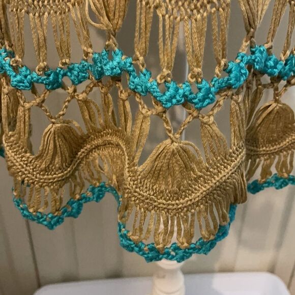 Umgee Crocheted Sleeveless Tunic Top/Pullover Vest Asymmetrical Hemline Boho S/M - Picture 14 of 16